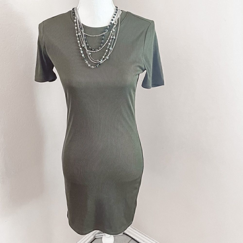 Forever 21 Olive Green Ribbed Bodycon T-Shirt Mini Dress Size M